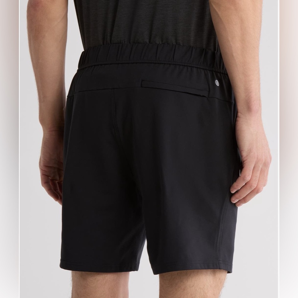 Zella men’s shorts pull on black size Medium, 8 inseam NWT